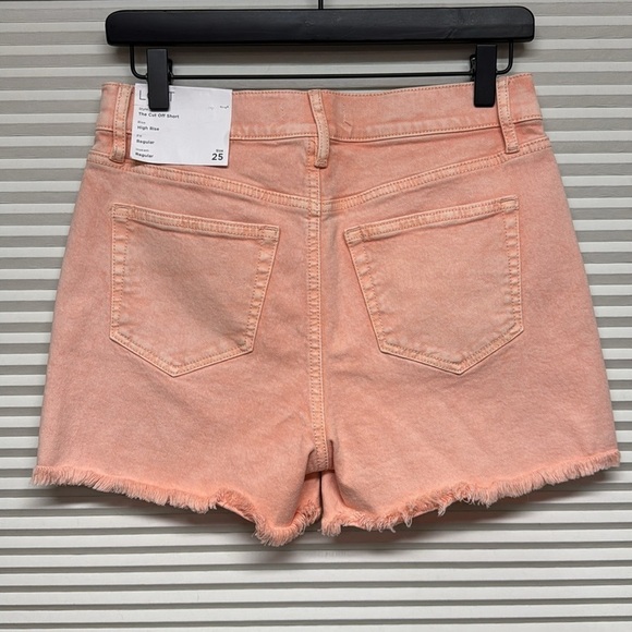 LOFT NWT Peach Pink Denim High Rise The Cut Off Jean Shorts Size 25 - Picture 3 of 7